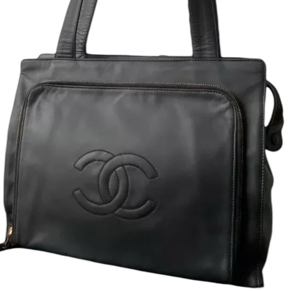 CHANEL CC CALFSKIN SHOULDER BAG - Picture 1 of 12